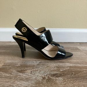 ✨Michael Kors Patent Leather Pumps✨